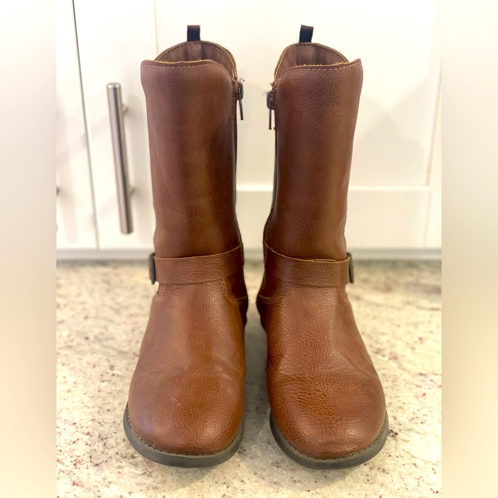 Riding style boots